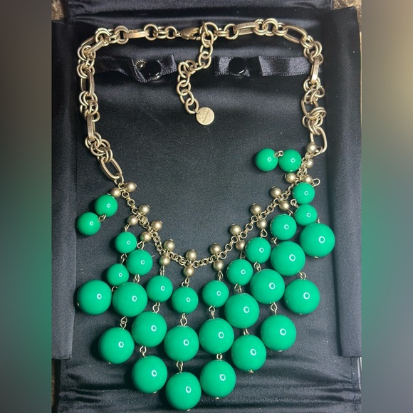 Stella & Dot Jewelry - Stella & Dot Green and Gold Statement Necklace